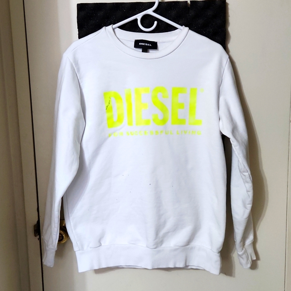 Diesel Spell Out Neon Logo Pull Over Crewneck Sweater White With Yellow Logo